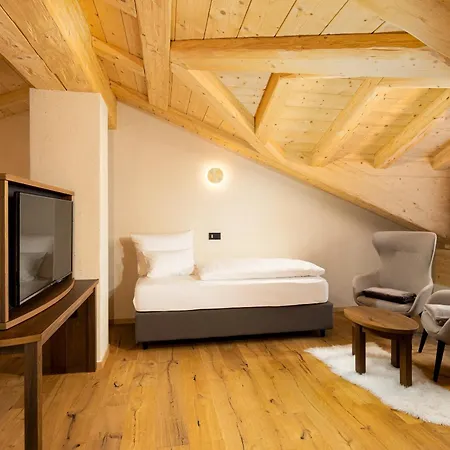 Camino Rustic Chic Hotel Livigno Exterior photo